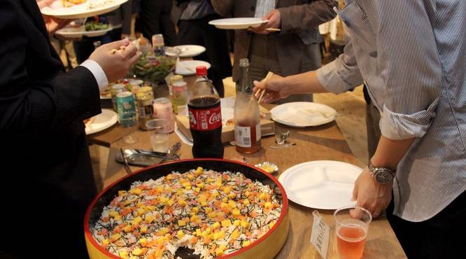 和気あいあいとした懇親会でした！