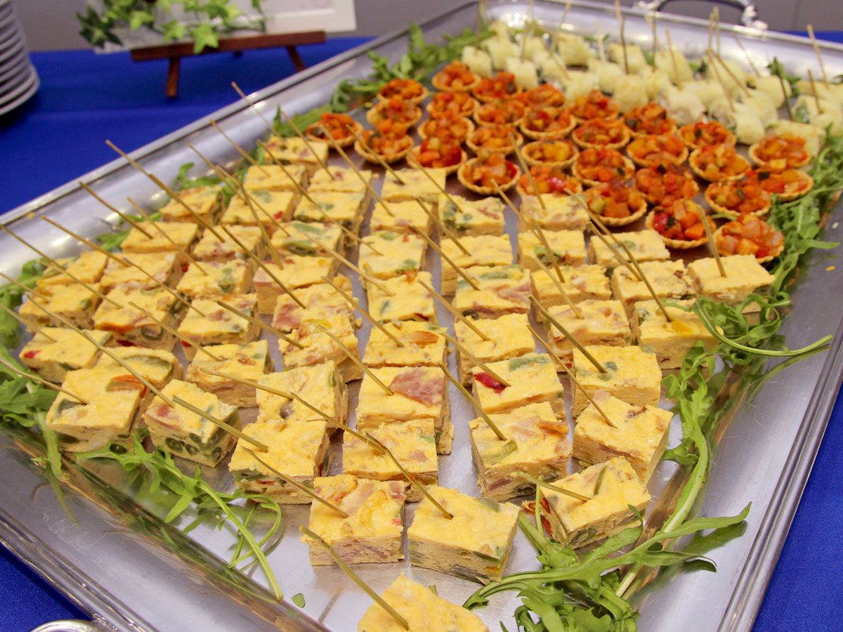 会議のあとは、本格イタリアンで乾杯！1時間でできる軽食パーティー