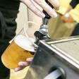 ビールはサーバでお持ちします！