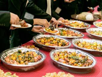 温かい料理はこの季節に欠かせません！
