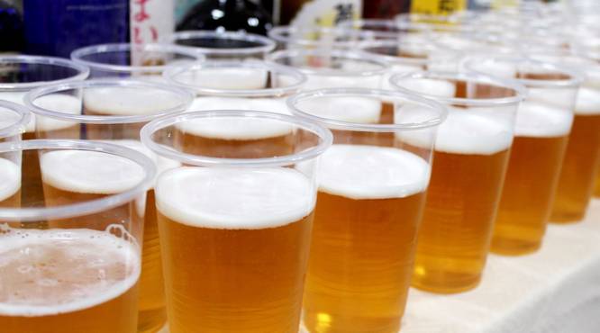 生ビールはサーバーで