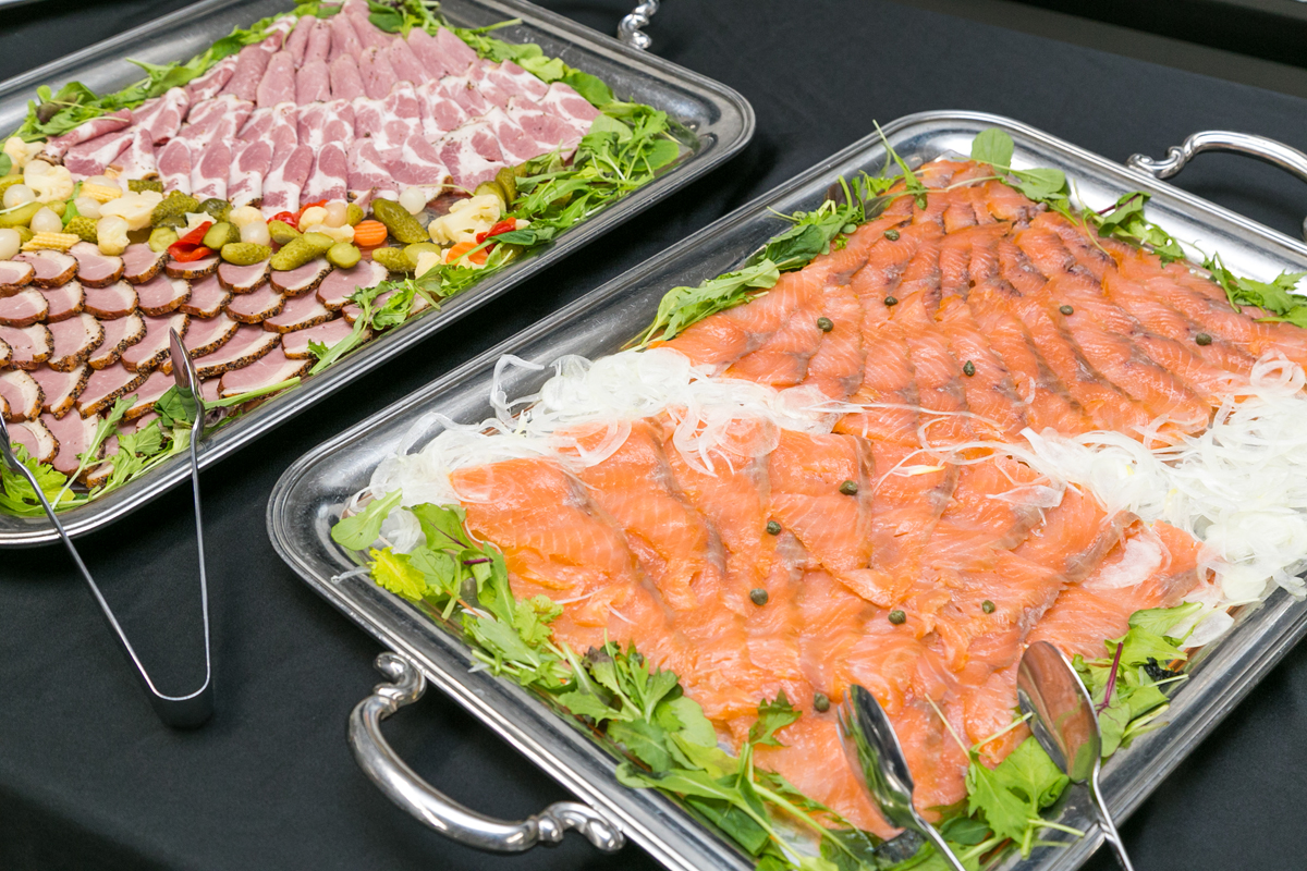 交流会が【ワッ】と盛り上がるキラキラスイーツとオリジナルビュッフェ