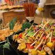 立食でも食べやすいフィンガーフードスタイル