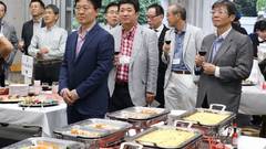 年齢差50歳！幅広い世代が集まったハンドボール部の祝賀会