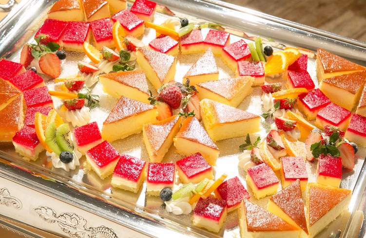 シェフのおススメ ミニケーキ2種