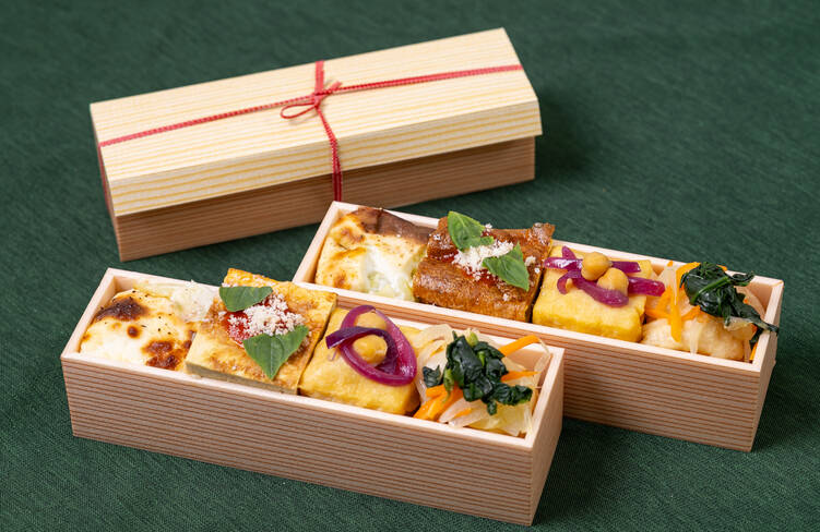 【箱詰】旬野菜の衣揚げと野菜マリネ・パニッサ