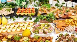 肉・野菜・ご飯とバランスよくコスパ◎のライトケータリングプラン(1,880円 / 人) - ケータリング