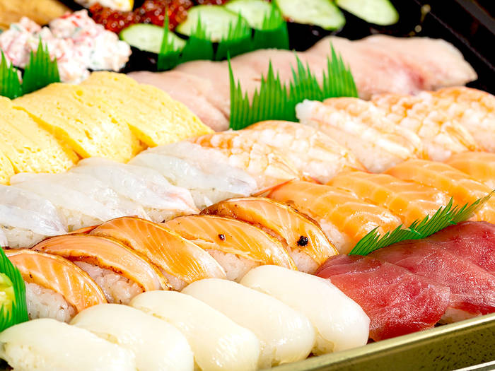 ローストビーフ 魚介 デザートにお寿司も付いたボリューミーデリプラン Pleark プレアーク シェフコレ