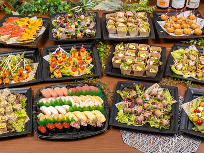 お寿司や小分け&ピンチョスで楽しむ豪華デリプラン