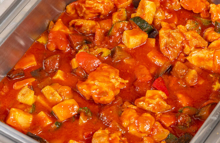 【温製】チキンのトマト煮込み