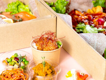 ガーネット～4種のディッシュ＆4種のカップフード