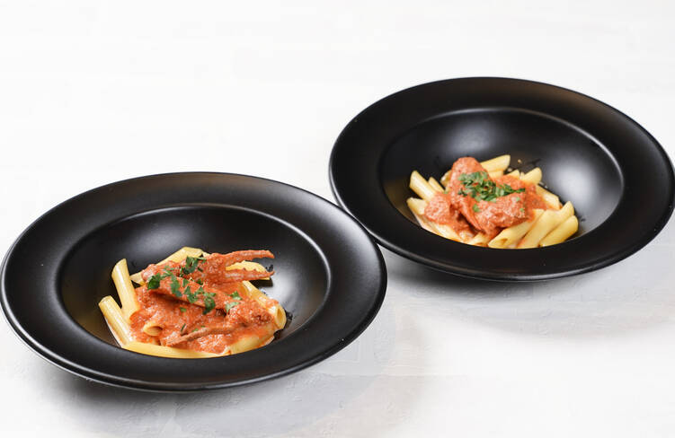 ＜パスタ＞俺のイタリアンTOKYO名物② ワタリガニのトマトクリーム(ペンネ)