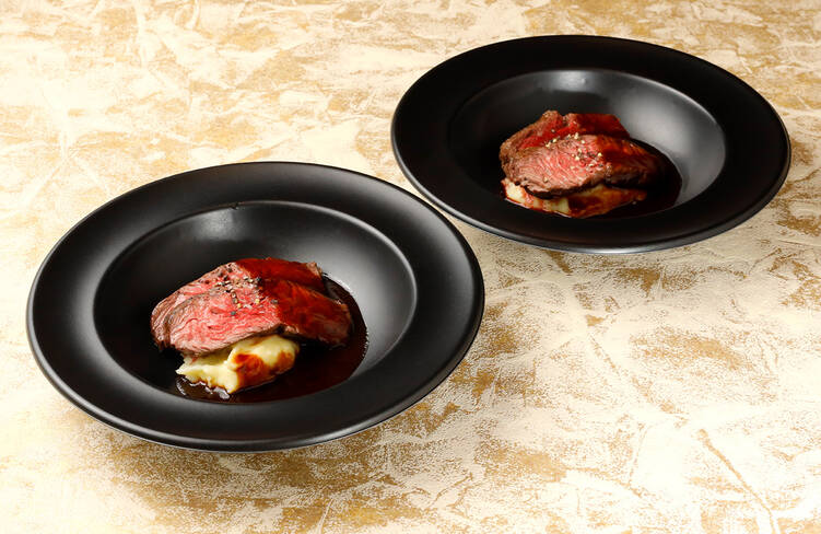 牛ホホ肉の煮込み 赤ワインソース