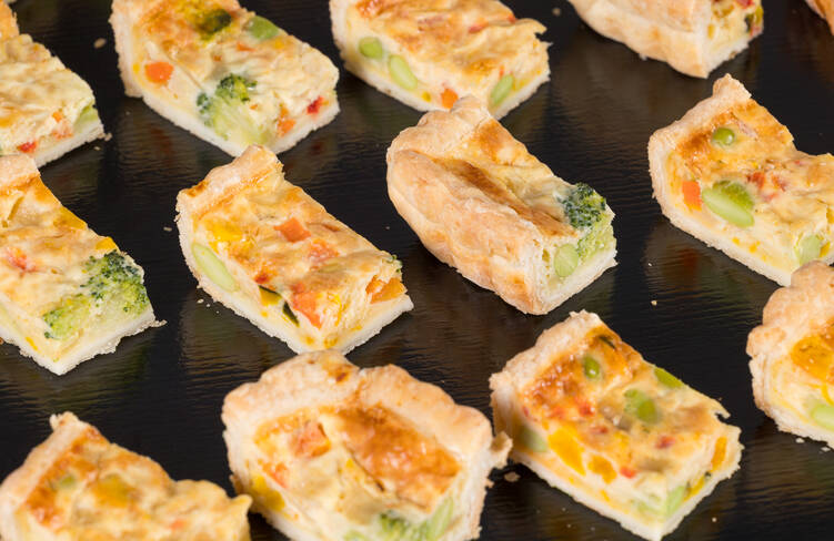 キノコと野菜のキッシュ