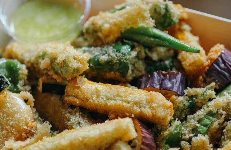 季節の野菜フライ 塩麹ヨーグルトソース