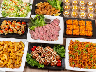 大満足！ラト二ロボリュームプラン(1,290円) 