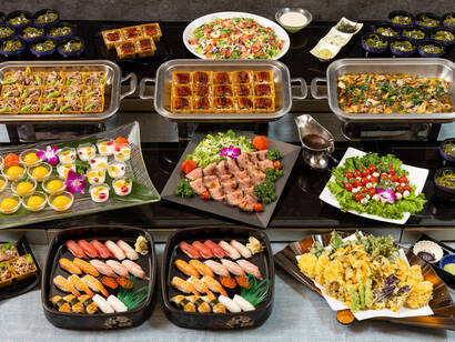 鮨盛り合わせと懐石プラン 煌 ～きらめき～