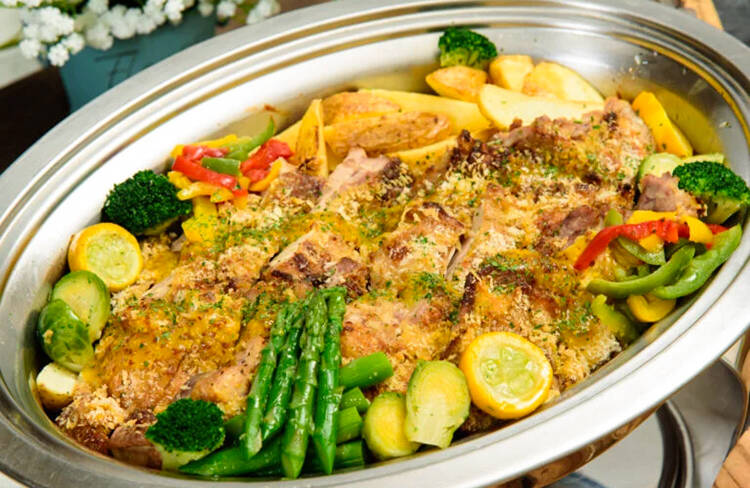 【温製】鶏もも肉のグリル～彩り野菜添え～