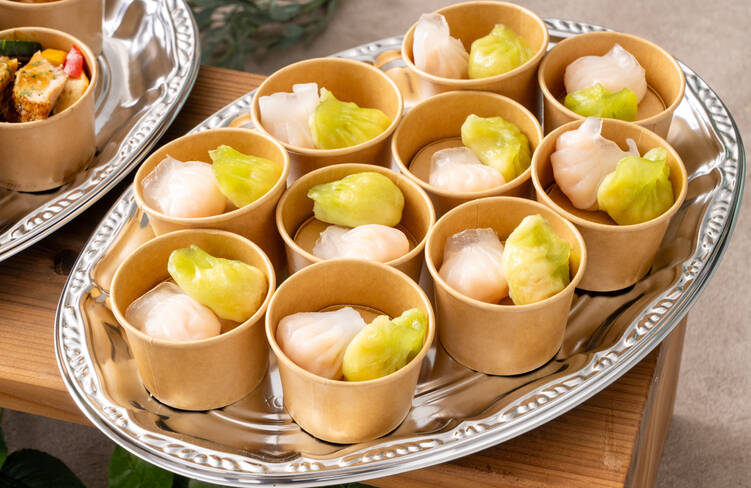 【温製】蒸し餃子の2種盛り合わせ