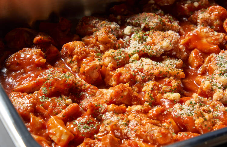 【温製料理】チキンの完熟トマト煮込み