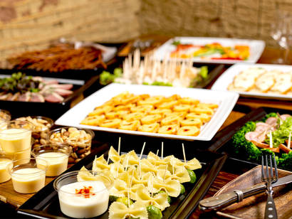 1690円カジュアルフィンガーフードプラン