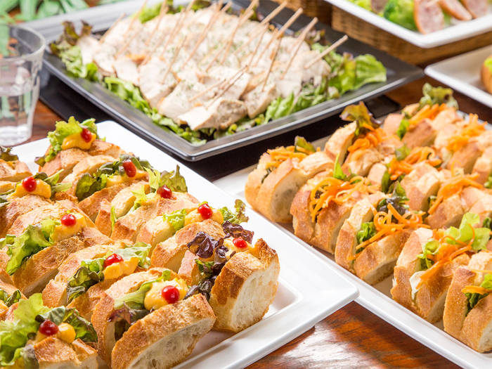 890円3種のサンドとフィンガーフードプラン｜レガラート - シェフコレ