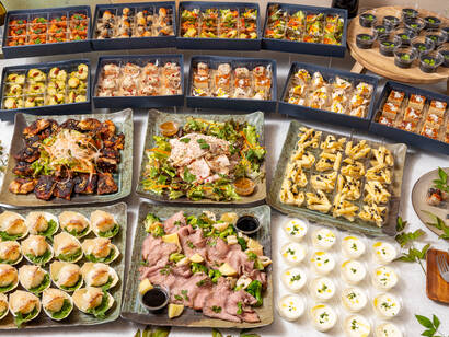 《トング付・大皿メイン》3種の炭焼き肉とお魚