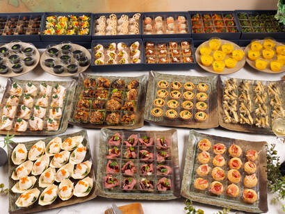 《小分け》炭焼き肉と和洋創作 スペシャルプラン