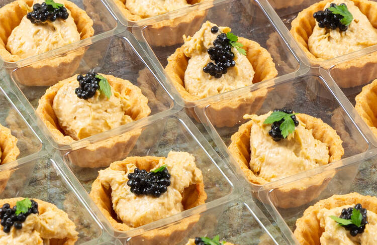 アブルーガと雲丹のタルト