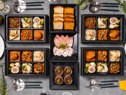 Occi 温める6種のメインのパーティコース