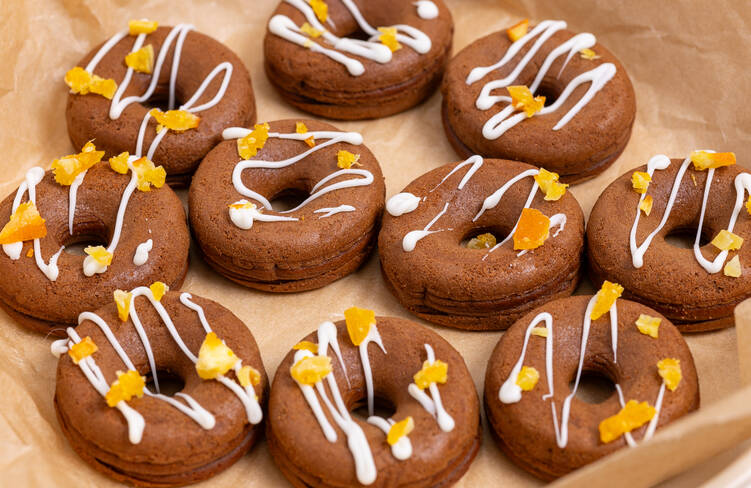 チョコとオレンジの焼きドーナツ