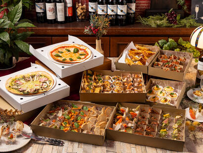 窯焼きピザが2種類！ユーラシアン贅沢プラン