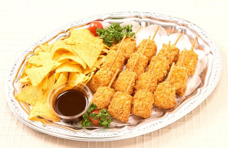 フィッシュカツのフライとトルティーヤチップス