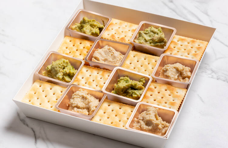 ひよこ豆フムスのカナッペ・和風アボカドのカナッペ