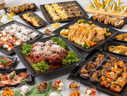 SIGNATURE～国産牛ほほ肉黒胡椒煮込み～