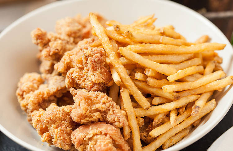 唐揚げとポテトの盛り合わせ