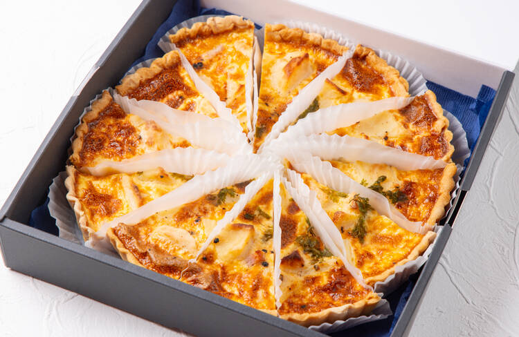 シェフの気まぐれ季節キッシュ