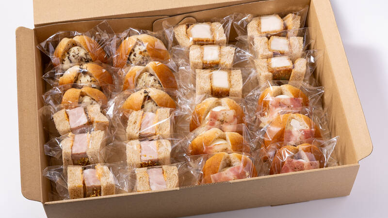 〈1人2個〉PREMIUM 贅沢DELIサンドイッチプラン(700円/人)