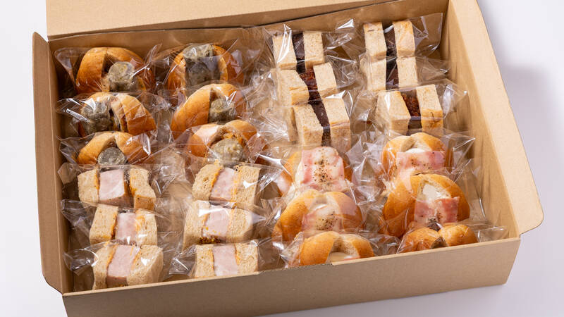 〈1人2個〉PREMIUM DELI＆SWEESサンドイッチプラン(700円/人)