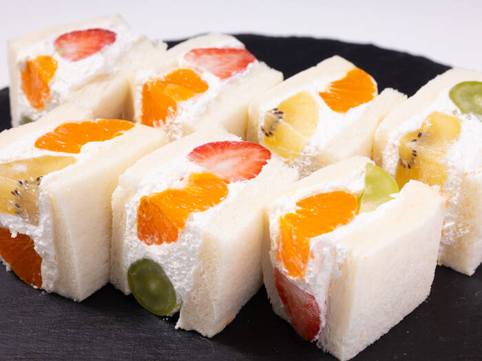 季節のフルーツサンドボックス(1人2ピース)|さくらサンド - シェフコレ 季節のフルーツサンドボックス(1人2ピース)|さくらサンド - シェフコレ