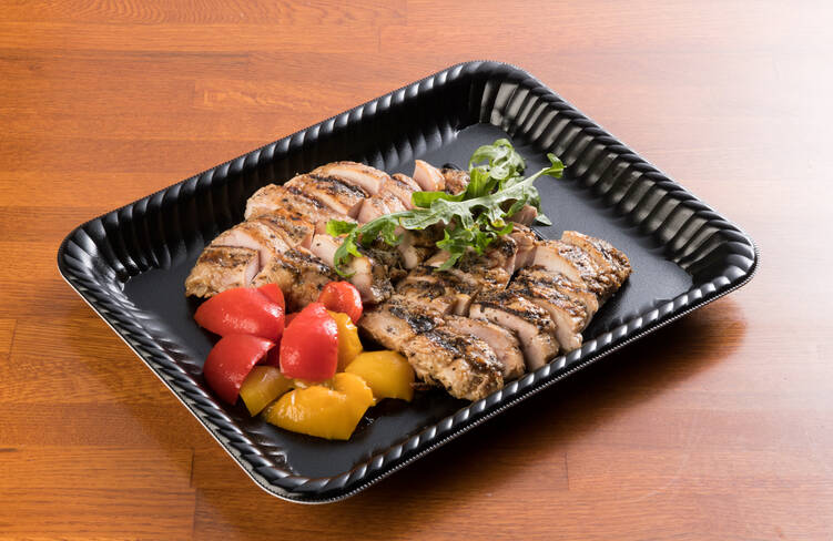 ローズマリーでマリネした鶏もも肉のソテー