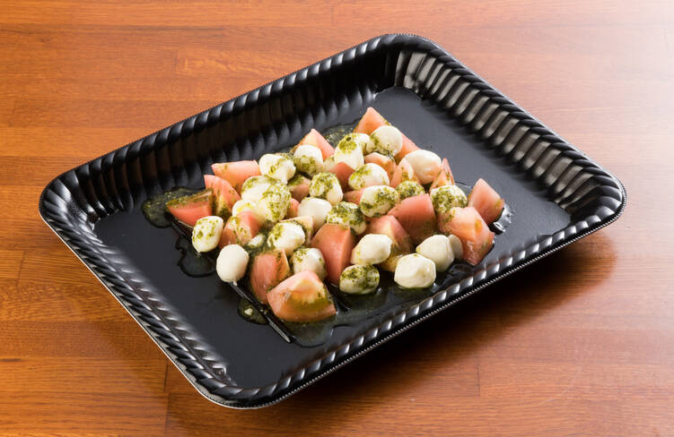 フレッシュトマトとモッツァレラのカプレーゼ