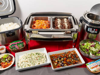 〈ホットミール〉洋風プラン(1,400円) 