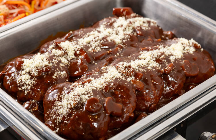 【温製】煮込みデミグラスハンバーグ