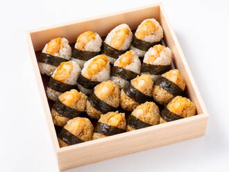 名店 金子半之助の天むすセット(500円) 