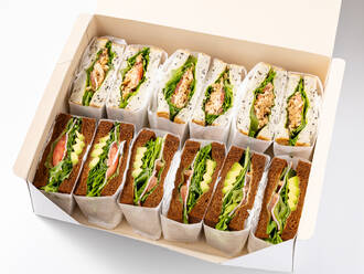 テリヤキチキン×BLTA(1,200円) 