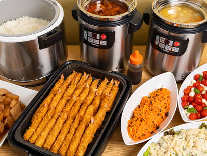 〈ホットミール〉ビーフソテーと海老フライの贅沢プラン