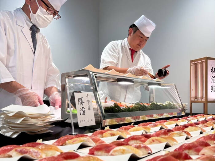 目の前で職人が握る‐彩り定番 8貫プラン‐｜東京寿司 板前寿司