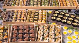 鮨うえさわ 全品小分け・手毬鮨と懐石 旬彩(2,700円 / 人) - オードブル