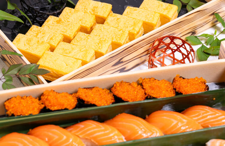 にぎり鮨(とびっこ、玉子)